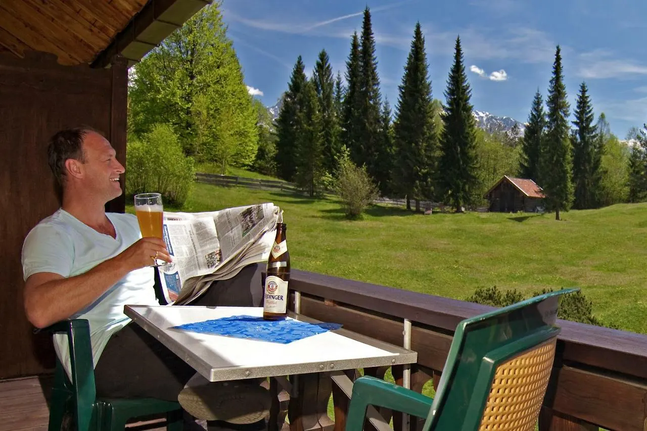 Gästehaus Alpina Krün Gasthof